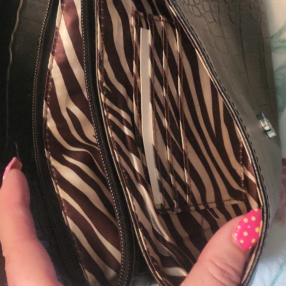 Wristlet - Picture 2 of 3